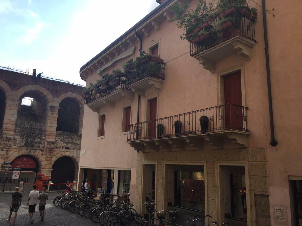 Arena'S Hospitality Hotel Verona Luaran gambar